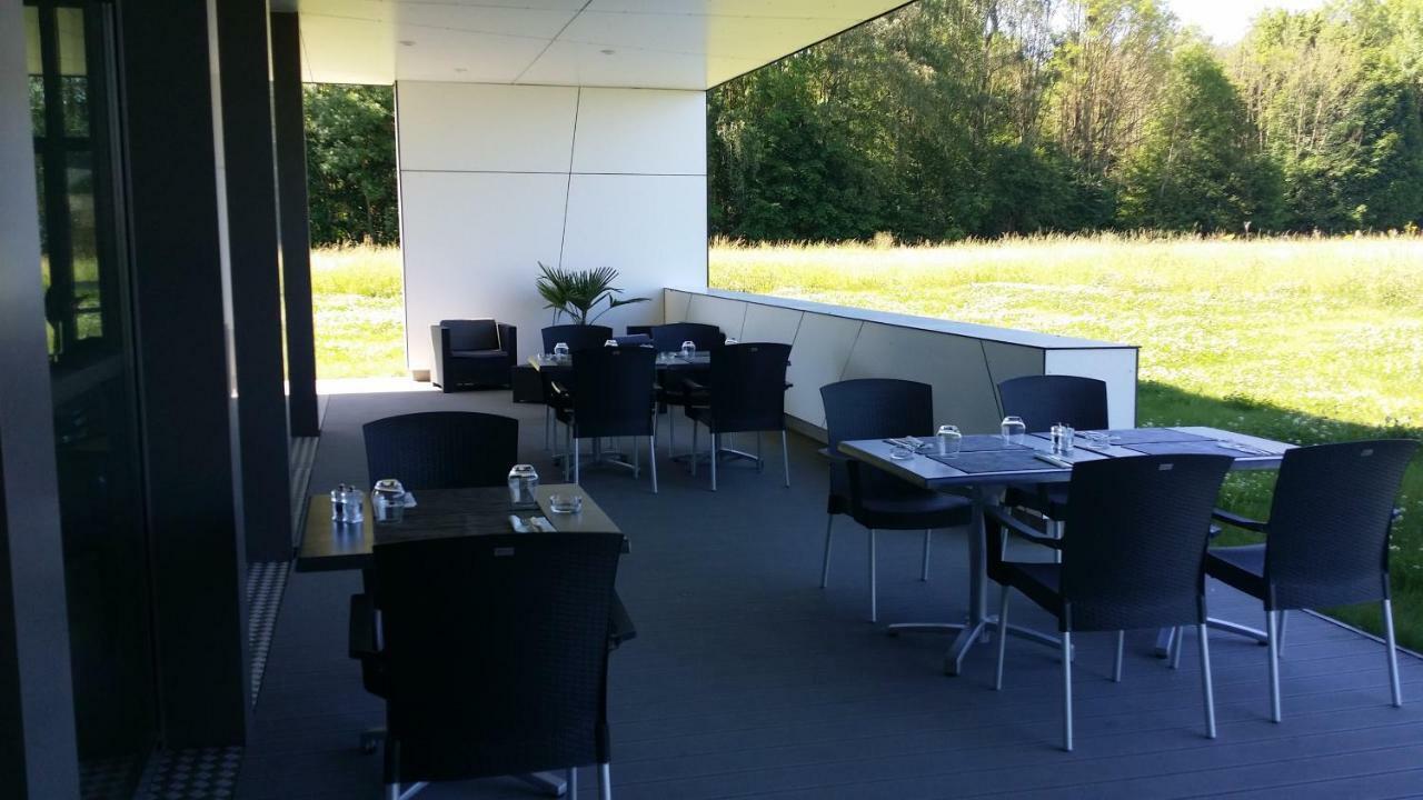 Hotel - Restaurant La Claire Foret Morhange Bagian luar foto
